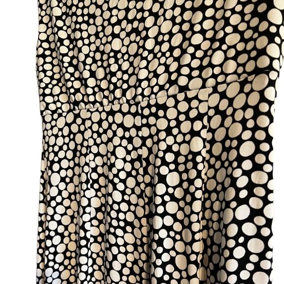 Sz 10 Dress Polka Dot with shoulder pads & figure flattering style NWOT - Picture 8 of 13